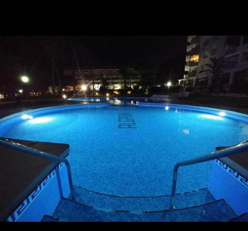 Apartamento Playa Algaida Sitio de Calahonda Екстериор снимка
