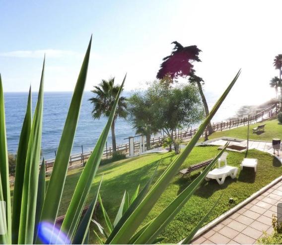 Apartamento Playa Algaida Sitio de Calahonda Екстериор снимка